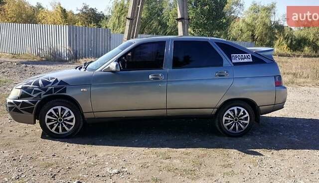 Серый ВАЗ 2112, объемом двигателя 1.6 л и пробегом 226 тыс. км за 2700 $, фото 4 на Automoto.ua