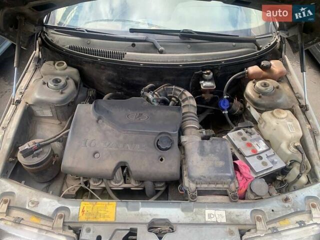 Серый ВАЗ 2112, объемом двигателя 1.6 л и пробегом 201 тыс. км за 1400 $, фото 4 на Automoto.ua