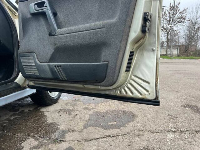 Серый ВАЗ 2112, объемом двигателя 1.6 л и пробегом 130 тыс. км за 1500 $, фото 15 на Automoto.ua