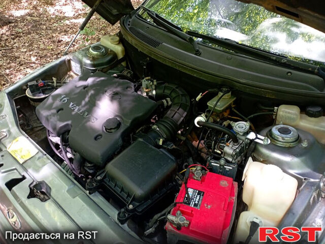 Сірий ВАЗ 2112, об'ємом двигуна 1.6 л та пробігом 200 тис. км за 2000 $, фото 6 на Automoto.ua