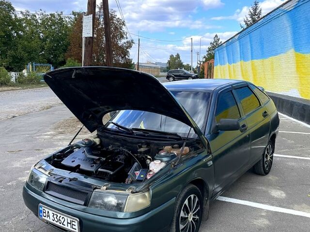 Сірий ВАЗ 2112, об'ємом двигуна 1.6 л та пробігом 200 тис. км за 1950 $, фото 3 на Automoto.ua