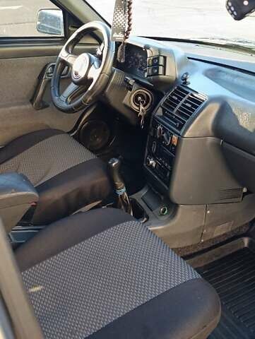 Серый ВАЗ 2112, объемом двигателя 1.6 л и пробегом 200 тыс. км за 2100 $, фото 12 на Automoto.ua