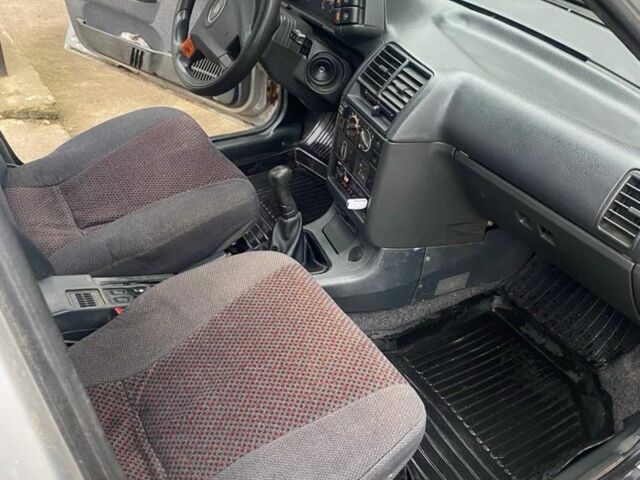 Сірий ВАЗ 2112, об'ємом двигуна 1.6 л та пробігом 2 тис. км за 1500 $, фото 5 на Automoto.ua