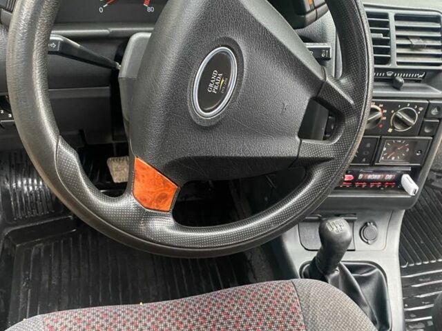 Сірий ВАЗ 2112, об'ємом двигуна 1.6 л та пробігом 2 тис. км за 1500 $, фото 3 на Automoto.ua