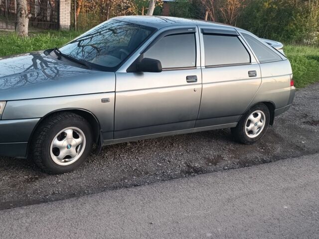 Серый ВАЗ 2112, объемом двигателя 1.6 л и пробегом 110 тыс. км за 1917 $, фото 1 на Automoto.ua