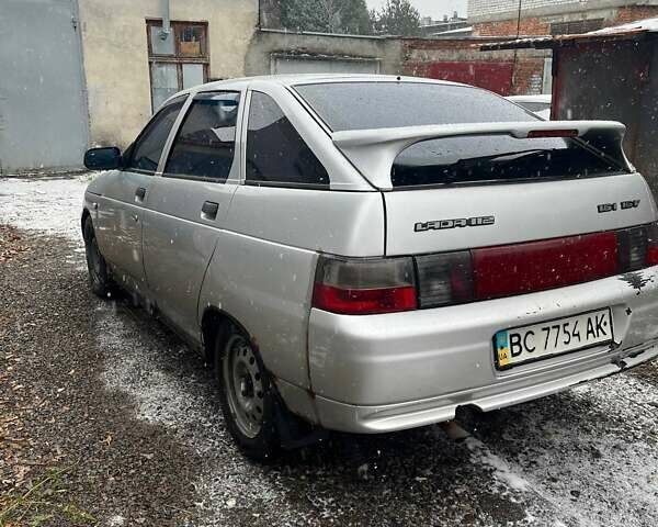 Серый ВАЗ 2112, объемом двигателя 1.6 л и пробегом 229 тыс. км за 900 $, фото 9 на Automoto.ua