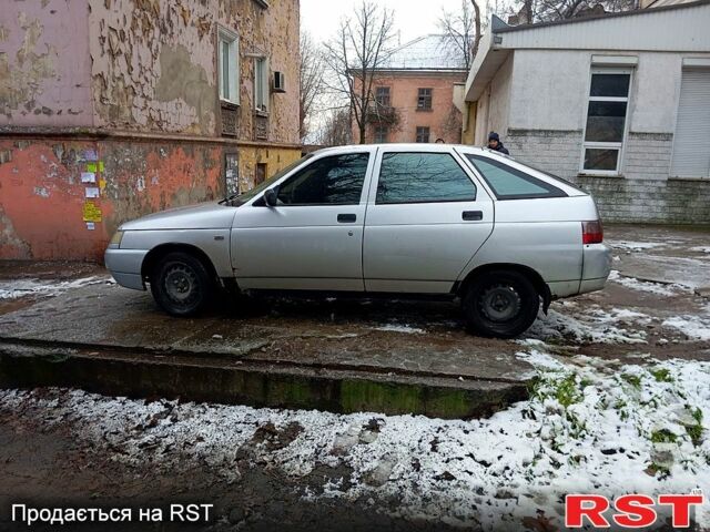 Серый ВАЗ 2112, объемом двигателя 1.6 л и пробегом 235 тыс. км за 1000 $, фото 1 на Automoto.ua