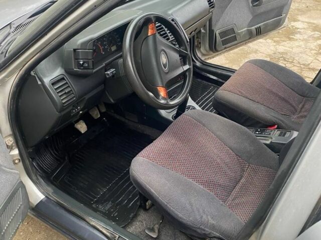 Сірий ВАЗ 2112, об'ємом двигуна 1.6 л та пробігом 2 тис. км за 1500 $, фото 4 на Automoto.ua