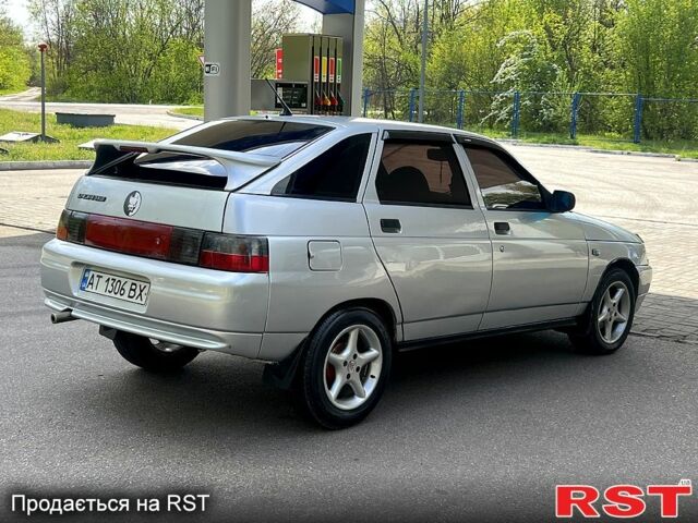 Серый ВАЗ 2112, объемом двигателя 1.6 л и пробегом 240 тыс. км за 2150 $, фото 6 на Automoto.ua