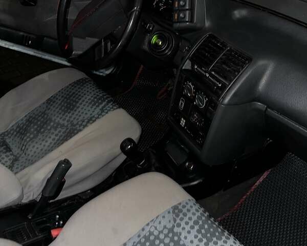 Сірий ВАЗ 2112, об'ємом двигуна 1.6 л та пробігом 299 тис. км за 1800 $, фото 14 на Automoto.ua