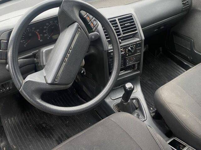 Сірий ВАЗ 2112, об'ємом двигуна 1.6 л та пробігом 300 тис. км за 1350 $, фото 10 на Automoto.ua