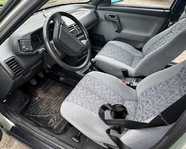 Сірий ВАЗ 2112, об'ємом двигуна 1.6 л та пробігом 75 тис. км за 2500 $, фото 10 на Automoto.ua