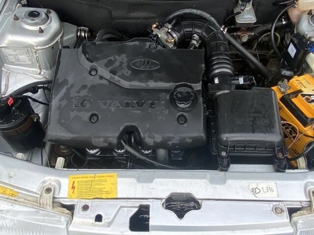 Серый ВАЗ 2112, объемом двигателя 1.6 л и пробегом 173 тыс. км за 950 $, фото 2 на Automoto.ua