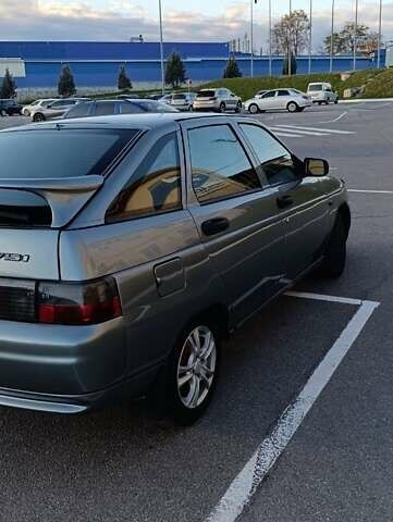 Серый ВАЗ 2112, объемом двигателя 1.6 л и пробегом 200 тыс. км за 2100 $, фото 2 на Automoto.ua