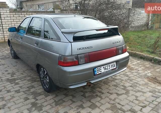 Серый ВАЗ 2112, объемом двигателя 1.6 л и пробегом 78 тыс. км за 3000 $, фото 5 на Automoto.ua