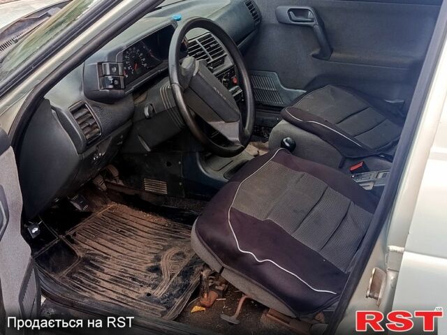 Серый ВАЗ 2112, объемом двигателя 1.6 л и пробегом 0 тыс. км за 600 $, фото 4 на Automoto.ua