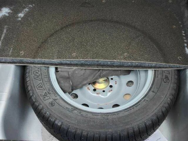 Серый ВАЗ 2112, объемом двигателя 1.6 л и пробегом 80 тыс. км за 2800 $, фото 21 на Automoto.ua