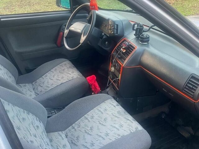 Серый ВАЗ 2112, объемом двигателя 1.6 л и пробегом 268 тыс. км за 1800 $, фото 6 на Automoto.ua