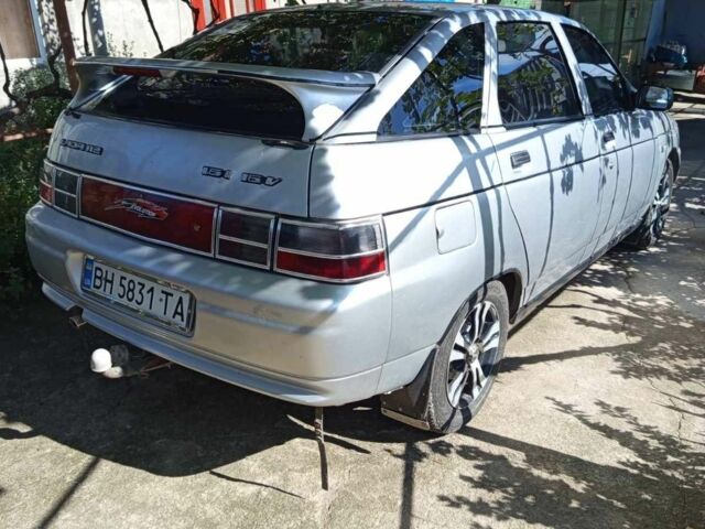 Серый ВАЗ 2112, объемом двигателя 1.6 л и пробегом 180 тыс. км за 2500 $, фото 4 на Automoto.ua