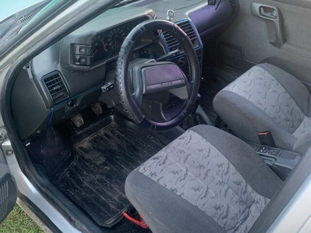 Сірий ВАЗ 2112, об'ємом двигуна 1.6 л та пробігом 280 тис. км за 1350 $, фото 5 на Automoto.ua