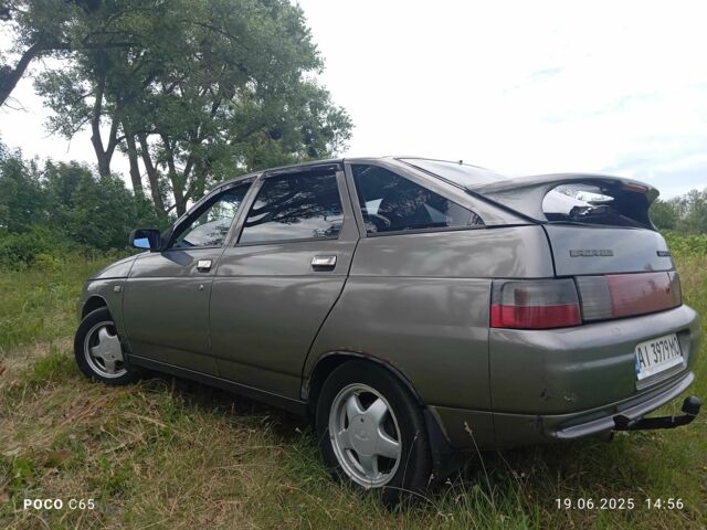 Серый ВАЗ 2112, объемом двигателя 1.6 л и пробегом 400 тыс. км за 2000 $, фото 5 на Automoto.ua