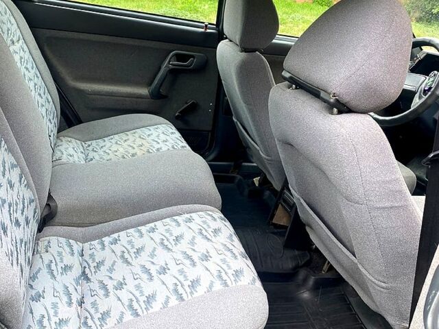 Серый ВАЗ 2112, объемом двигателя 1.6 л и пробегом 270 тыс. км за 2100 $, фото 7 на Automoto.ua