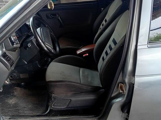 Сірий ВАЗ 2112, об'ємом двигуна 1.6 л та пробігом 237 тис. км за 1900 $, фото 2 на Automoto.ua