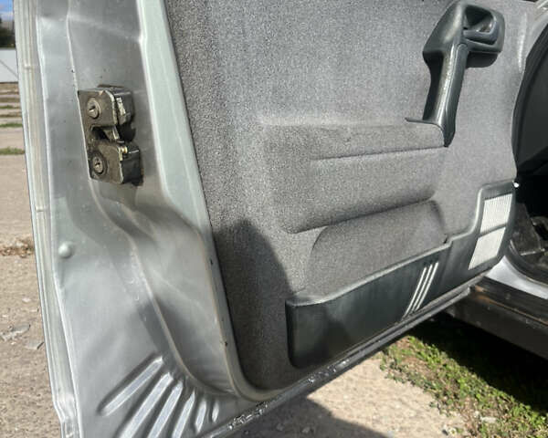 Сірий ВАЗ 2112, об'ємом двигуна 0 л та пробігом 175 тис. км за 2200 $, фото 8 на Automoto.ua