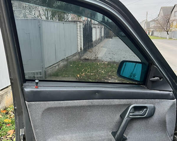 Серый ВАЗ 2112, объемом двигателя 1.6 л и пробегом 130 тыс. км за 3000 $, фото 21 на Automoto.ua