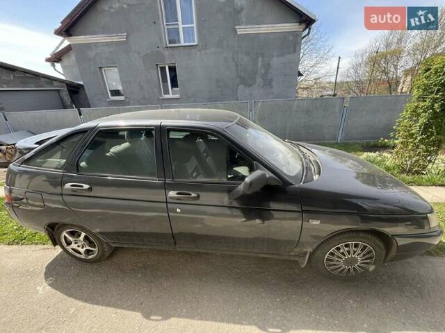 Серый ВАЗ 2112, объемом двигателя 1.6 л и пробегом 346 тыс. км за 1900 $, фото 9 на Automoto.ua