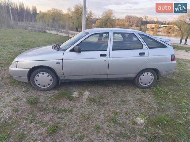 Серый ВАЗ 2112, объемом двигателя 1.6 л и пробегом 52 тыс. км за 3200 $, фото 4 на Automoto.ua
