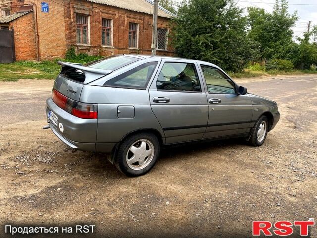 Серый ВАЗ 2112, объемом двигателя 1.6 л и пробегом 270 тыс. км за 2100 $, фото 4 на Automoto.ua