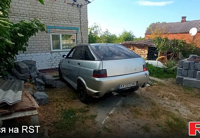 Серый ВАЗ 2112, объемом двигателя 1.6 л и пробегом 215 тыс. км за 1000 $, фото 4 на Automoto.ua