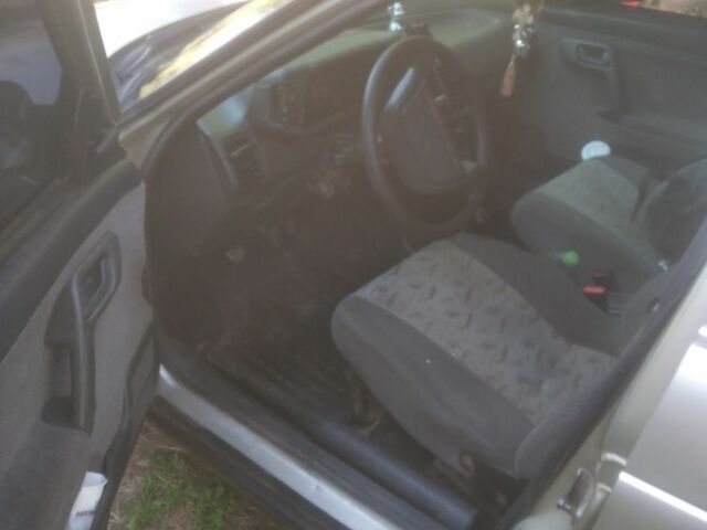 Серый ВАЗ 2112, объемом двигателя 1.6 л и пробегом 35 тыс. км за 827 $, фото 3 на Automoto.ua