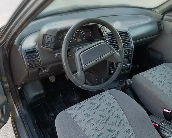 Сірий ВАЗ 2112, об'ємом двигуна 1.6 л та пробігом 220 тис. км за 1350 $, фото 2 на Automoto.ua