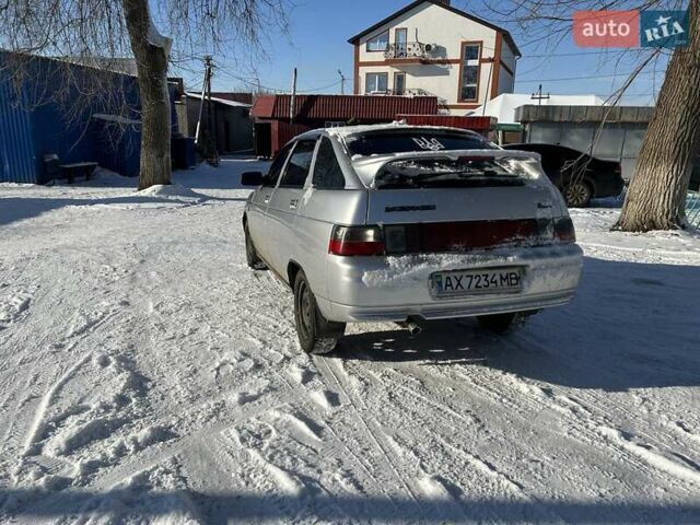 Серый ВАЗ 2112, объемом двигателя 1.6 л и пробегом 198 тыс. км за 2100 $, фото 2 на Automoto.ua