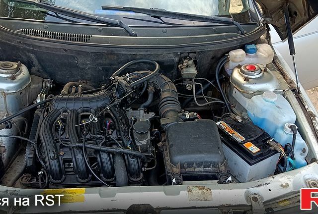 Серый ВАЗ 2112, объемом двигателя 1.6 л и пробегом 262 тыс. км за 950 $, фото 9 на Automoto.ua