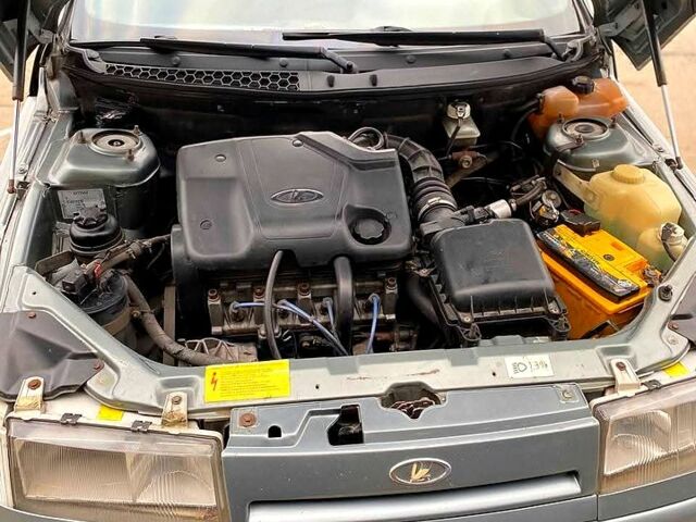 Сірий ВАЗ 2112, об'ємом двигуна 1.6 л та пробігом 250 тис. км за 2100 $, фото 1 на Automoto.ua