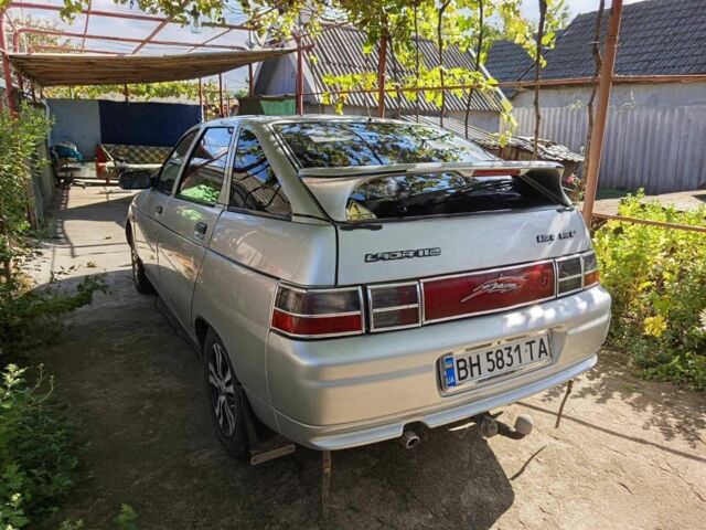 Серый ВАЗ 2112, объемом двигателя 1.6 л и пробегом 180 тыс. км за 2500 $, фото 3 на Automoto.ua