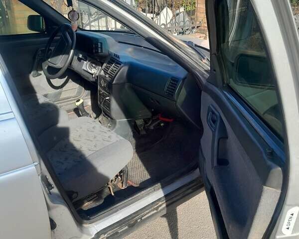 ВАЗ 2112 2006 в Казатине на Automoto.ua Серый ВАЗ 2112, объемом двигателя 1.6 л и пробегом 235 тыс. км за 999 $, фото 3 на Automoto.ua