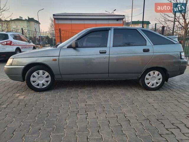 Серый ВАЗ 2112, объемом двигателя 1.6 л и пробегом 301 тыс. км за 2000 $, фото 9 на Automoto.ua