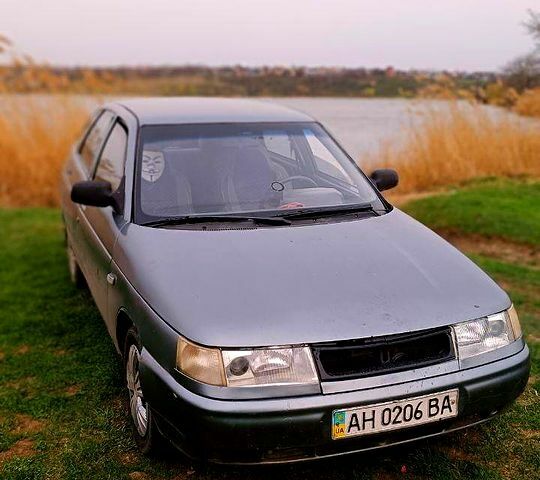 Серый ВАЗ 2112, объемом двигателя 1.6 л и пробегом 100 тыс. км за 950 $, фото 1 на Automoto.ua