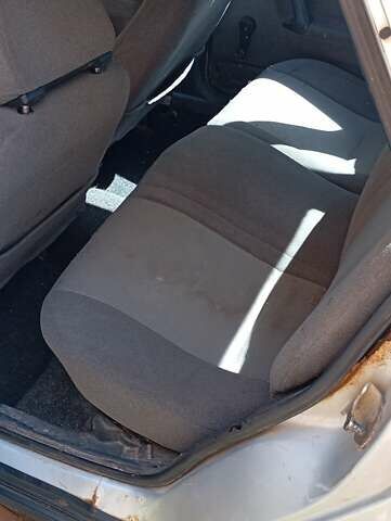 Сірий ВАЗ 2112, об'ємом двигуна 1.6 л та пробігом 300 тис. км за 1099 $, фото 5 на Automoto.ua