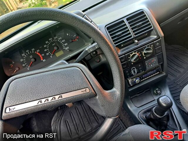 ВАЗ 2112 2006 в Херсоне на Automoto.ua Серый ВАЗ 2112, объемом двигателя 1.6 л и пробегом 106 тыс. км за 2900 $, фото 4 на Automoto.ua