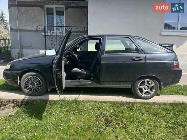 Серый ВАЗ 2112, объемом двигателя 1.6 л и пробегом 346 тыс. км за 1900 $, фото 5 на Automoto.ua