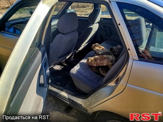 Серый ВАЗ 2112, объемом двигателя 1.6 л и пробегом 204 тыс. км за 1600 $, фото 5 на Automoto.ua