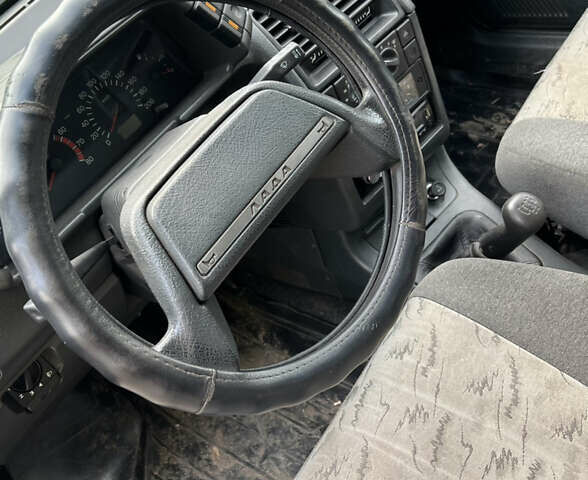 ВАЗ 2112 2006 у Кривому Розі на Automoto.ua Сірий ВАЗ 2112, об'ємом двигуна 1.6 л та пробігом 105 тис. км за 1446 $, фото 10 на Automoto.ua