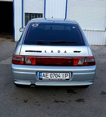 ВАЗ 2112 2006 у Синельниковом на Automoto.ua Сірий ВАЗ 2112, об'ємом двигуна 1.6 л та пробігом 266 тис. км за 2200 $, фото 2 на Automoto.ua