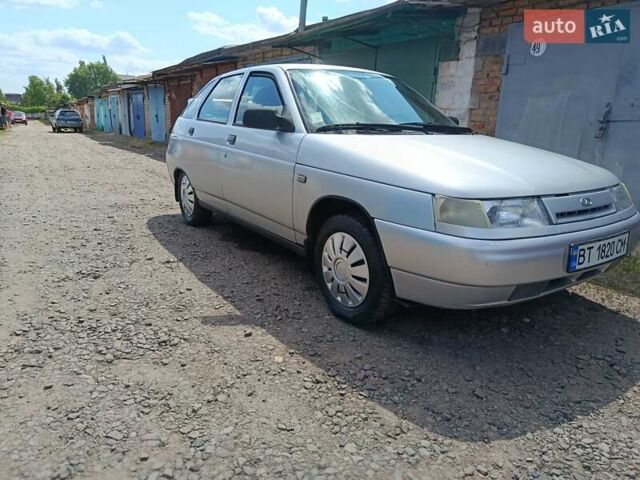 Сірий ВАЗ 2112, об'ємом двигуна 1.6 л та пробігом 185 тис. км за 1999 $, фото 5 на Automoto.ua