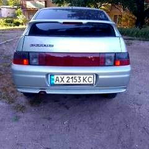 Серый ВАЗ 2112, объемом двигателя 1.6 л и пробегом 150 тыс. км за 2100 $, фото 3 на Automoto.ua